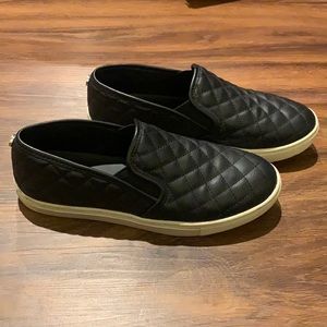 Steve Madden slip on sneakers